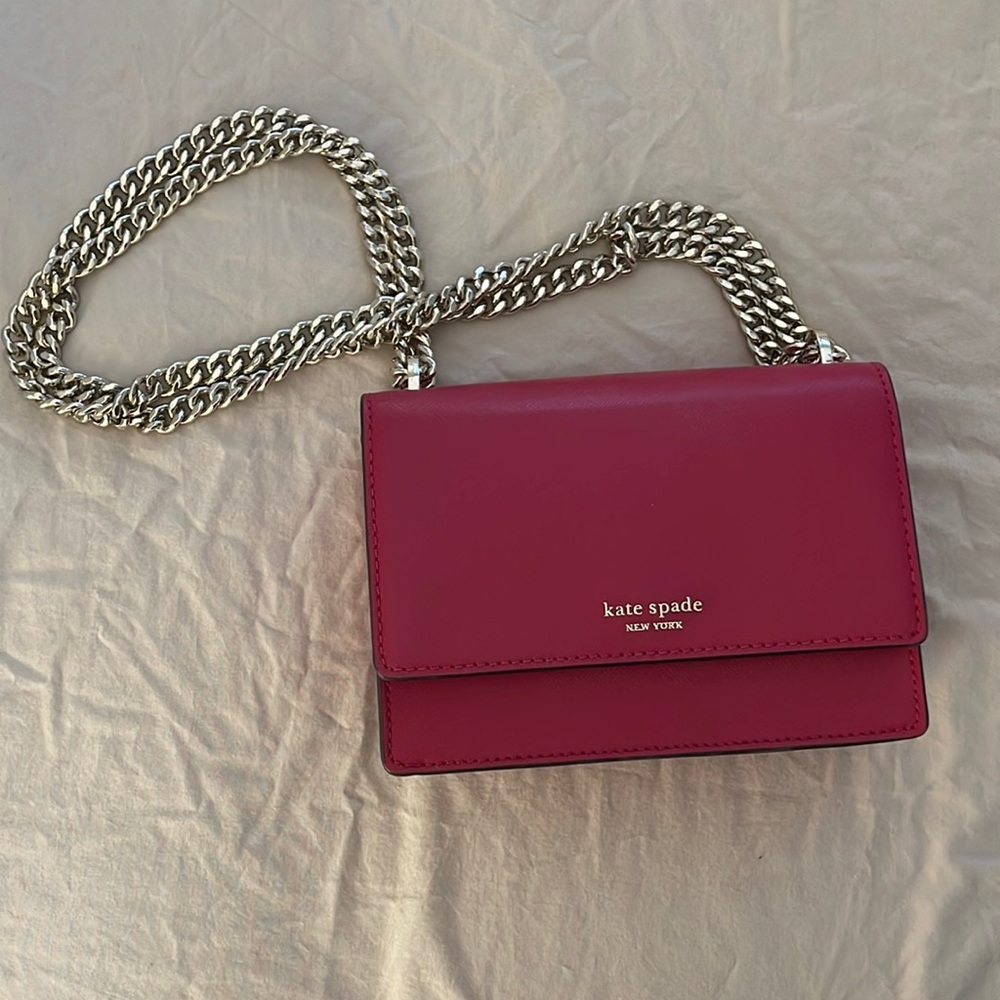 Kate Spade Brand new w/o box shoulder bag with chain.
